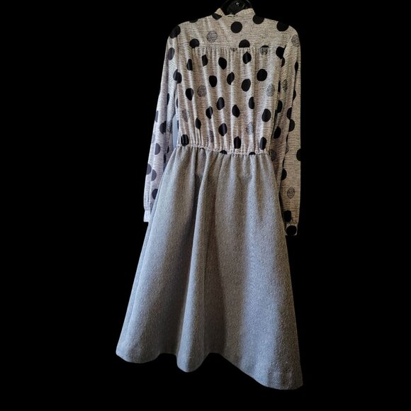 Vintage 80s 90s Black & Gray  Polka Dot Dress With Bow Collar & Elastic Waist - Picture 6 of 13